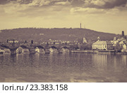 Prague wih Charles bridge (2011 год). Стоковое фото, фотограф Яков Филимонов / Фотобанк Лори