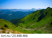 Летний пейзаж в горах. Карпаты, Украина. Стоковое фото, фотограф Владимир Сорокин / Фотобанк Лори