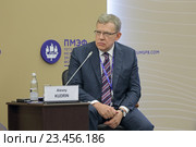 Алексей Кудрин - российский государственный деятель, экс-министр финансов Российской Федерации на Петербургском международном экономическом форуме ПМЭФ-2016. Редакционное фото, фотограф Игорь Долгов / Фотобанк Лори