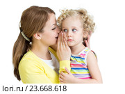 mother and daughter sharing a secret whispering. Стоковое фото, фотограф Оксана Кузьмина / Фотобанк Лори