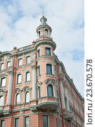Улица Потемкинская, дом 3 (фрагмент). Санкт-Петербург. Россия (2016 год). Стоковое фото, фотограф E. O. / Фотобанк Лори