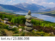 Озеро Loch Loyne в Шотландии. Стоковое фото, фотограф Natalia Sidorova / Фотобанк Лори