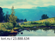 Gloomy mountain lake. Стоковое фото, фотограф Яков Филимонов / Фотобанк Лори