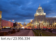 Триумфальная площадь (бывшая Маяковская) в Москве (2014 год). Стоковое фото, фотограф Галина Савина / Фотобанк Лори