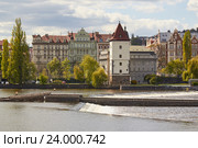 Набережная Влтавы в Праге, Чехия (2014 год). Стоковое фото, фотограф Хименков Николай / Фотобанк Лори