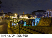 Rome City night view, Italy, Trajan Forum. Стоковое фото, фотограф Юрий Брыкайло / Фотобанк Лори