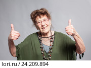 Стильная бабушка 90 лет. Стоковое фото, фотограф Гладских Татьяна / Фотобанк Лори