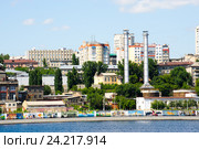 Набережная реки Волги в городе Саратове, Россия (2016 год). Редакционное фото, фотограф Татьяна Кахилл / Фотобанк Лори