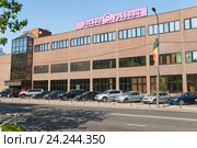 Фабрика мороженого "Баскин-Роббинс" на Огородном проезде в Москве (2010 год). Редакционное фото, фотограф Алёшина Оксана / Фотобанк Лори