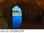 Algarve beach Dos Tres Irmaos (Portugal) Стоковое фото, фотограф Юрий Брыкайло / Фотобанк Лори