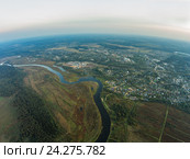 Вид с высоты на реку Молога и городок Максатиха (2014 год). Стоковое фото, фотограф Илья Якунин / Фотобанк Лори