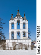 Звонница в Больших вязёмах (2016 год). Редакционное фото, фотограф Михаил Феоктистов / Фотобанк Лори