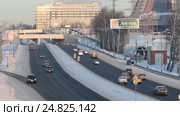 Новая Москва, панорама в сторону центра на дальнем плане микрорайон Газопровод и эстакада (2017 год). Редакционное видео, видеограф Дмитрий Неумоин / Фотобанк Лори