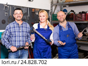 Portrait two workers and superviser. Стоковое фото, фотограф Яков Филимонов / Фотобанк Лори