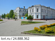 Уссурийск, исторический центр. улица Калинина в ясную погоду. Стоковое фото, фотограф Овчинникова Ирина / Фотобанк Лори