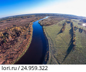 Вид с воздуха на реку Молога, осень. Стоковое фото, фотограф Илья Якунин / Фотобанк Лори