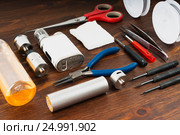 Set to vape. Tools, candy, liquid, RDA, RTA. Стоковое фото, фотограф Сергей Лабутин / Фотобанк Лори