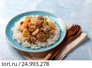 Блюдо японской кухни- курица терияки. Стоковое фото, фотограф Julia Ovchinnikova / Фотобанк Лори