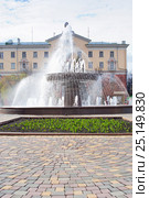 Город Кемерово. Фонтан (2010 год). Редакционное фото, фотограф Зобков Юрий / Фотобанк Лори