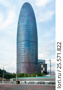 Torre Agbar skyscraper in Barcelona (2016 год). Редакционное фото, фотограф Яков Филимонов / Фотобанк Лори