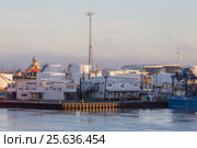 Причал компании Baker Hughes в Port Fourchon (2017 год). Редакционное фото, фотограф Алексей Шматков / Фотобанк Лори
