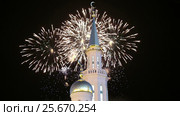 Moscow Cathedral Mosque and fireworks, Russia -- the main mosque in Moscow, new landmark (2017 год). Стоковое видео, видеограф Владимир Журавлев / Фотобанк Лори
