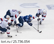 Ilya Shipov (98) fall down (2016 год). Редакционное фото, фотограф Alexander Mirt / Фотобанк Лори