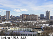 Город Москва. Вид на проспект Вернадского со стороны района Раменки (2017 год). Стоковое фото, фотограф Антон Вербило / Фотобанк Лори