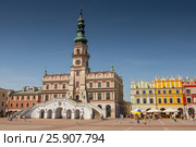 Town Hall and Main Square in Zamosc Poland. Стоковое фото, агентство BE&W Photo / Фотобанк Лори
