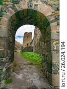View through arch. Khertvisi fortress on mountain. Georgia (2016 год). Стоковое фото, фотограф Elena Odareeva / Фотобанк Лори
