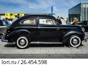 STUTTGART, GERMANY - MARCH 04, 2017: Small family car Ford Taunus G73A, 1951. Europe's greatest classic car exhibition "RETRO CLASSICS" Редакционное фото, фотограф Sergey Kohl / Фотобанк Лори