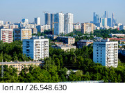 Москва, вид сверху на городскую застройку в районах Котловка и Черёмушки (2017 год). Стоковое фото, фотограф glokaya_kuzdra / Фотобанк Лори