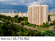Москва, Чертаново Южное, улица Кировоградская, дом 38 корпус 1 (2017 год). Стоковое фото, фотограф glokaya_kuzdra / Фотобанк Лори