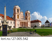 Бенедиктинский монастырь Гёттвайг (Stift Göttweig) близ города Кремз. Нижняя Австрия. (2017 год). Редакционное фото, фотограф Bala-Kate / Фотобанк Лори