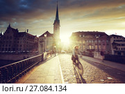 city center of Zurich with famous Fraumunster Church, Switzerland (2017 год). Стоковое фото, фотограф Iakov Kalinin / Фотобанк Лори