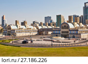 Blue Souq - Голубой рынок (Паровозики). Шарджа. ОАЭ (2014 год). Редакционное фото, фотограф Сергей Афанасьев / Фотобанк Лори