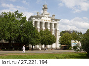 Павильон № 68 "Армения" на ВВЦ в Москве (2012 год). Редакционное фото, фотограф Солодовникова Елена / Фотобанк Лори