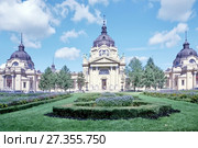 Купальня Сеченьи (венг. Széchenyi fürdő) в Будапеште. Венгрия (2015 год). Стоковое фото, фотограф stargal / Фотобанк Лори