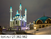 Illuminated mosque of Kul-Sharif in the Kazan Kremlin in winter evening, Kazan, Russia (2018 год). Стоковое фото, фотограф Юлия Бабкина / Фотобанк Лори