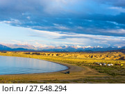 On the shore of Lake Issyk-Kul, Kyrgyzstan (2016 год). Стоковое фото, фотограф Валерий Смирнов / Фотобанк Лори