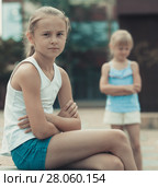 Two quarreled little girls. Стоковое фото, фотограф Яков Филимонов / Фотобанк Лори