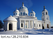 Церковь Сошествия Святого Духа (Духовская церковь) в селе Новое, Переславский район, Ярославская область (2018 год). Стоковое фото, фотограф Natalia Sidorova / Фотобанк Лори