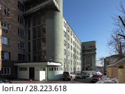 Аллея правителей России в Москве, фрагмент бюста Иван IV (Грозный) (2018 год). Редакционное фото, фотограф Дмитрий Неумоин / Фотобанк Лори