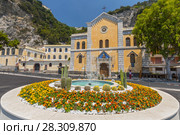 Chiesa Di San Francesco Church in Maiori, Amalfi Coast, Campania, Italy. Стоковое фото, агентство BE&W Photo / Фотобанк Лори