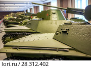 Лёгкие танки времён Второй мировой войны. Выставочный центр музея военной техники «Боевая слава Урала». Верхняя Пышма. Свердловская область (2018 год). Редакционное фото, фотограф Сергей Афанасьев / Фотобанк Лори