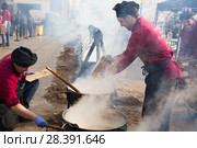 Feast of escudella, Castelltercol (2018 год). Редакционное фото, фотограф Яков Филимонов / Фотобанк Лори