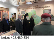 Визит епископа Серпуховского Романа в Софринскую бригаду особого назначения, 2018 год. Редакционное фото, фотограф Дмитрий Неумоин / Фотобанк Лори
