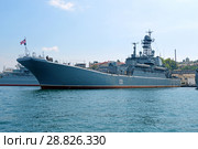 Большой десантный корабль "Азов", бортовой номер 151 (БДК-54 "Азов", проект 775) в порту Севастополя (2018 год). Редакционное фото, фотограф Александр Замараев / Фотобанк Лори