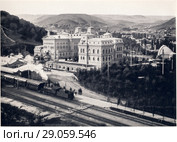 Кисловодск. Курзал и железнодорожный вокзал. Стоковое фото, фотограф Алексей Анатольевич Погорелов / Фотобанк Лори