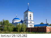 Храм Рождества Пресвятой Богородицы с колокольней в селе Старый Ковыляй в Мордовии (2014 год). Стоковое фото, фотограф Солодовникова Елена / Фотобанк Лори